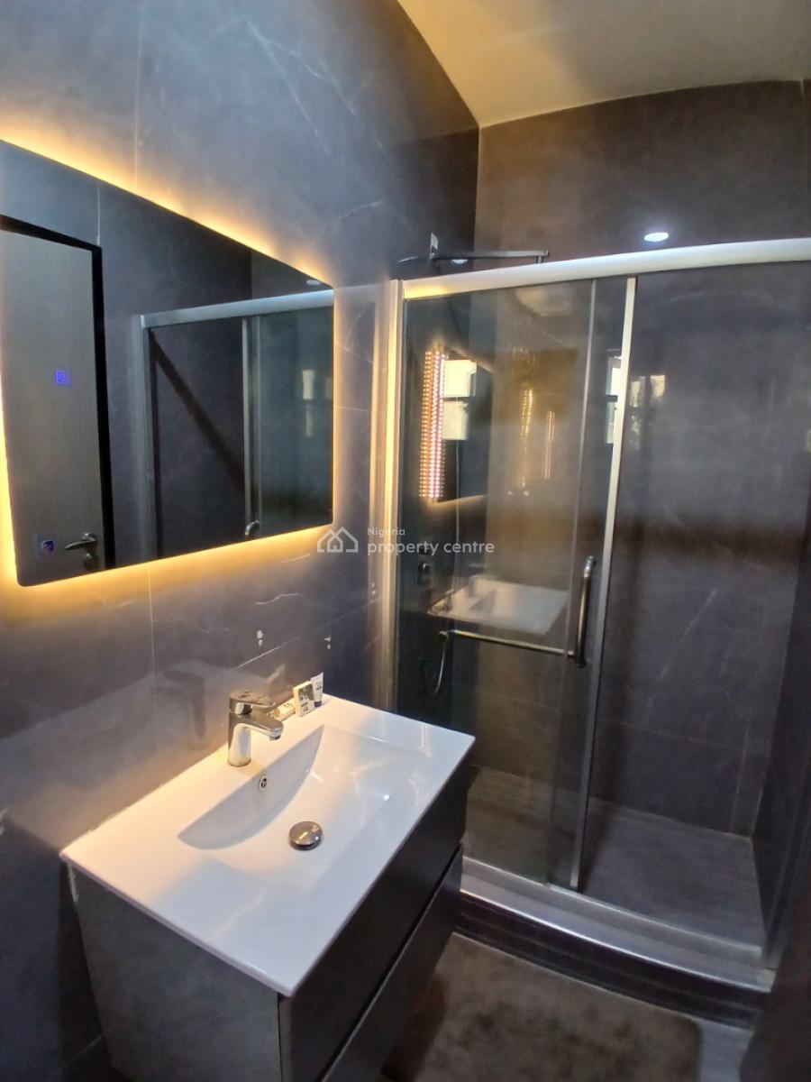 Serviced 2 Bedroom En-suite Flat. It Comes Furnished and Unfurnished W, Ikate Elegushi, Lekki, Lagos, Flat / Apartment for Rent