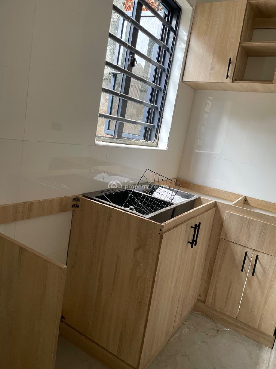 2 Bedroom Flat, Yetunde Brown, Ifako, Gbagada, Lagos, Flat / Apartment for Rent