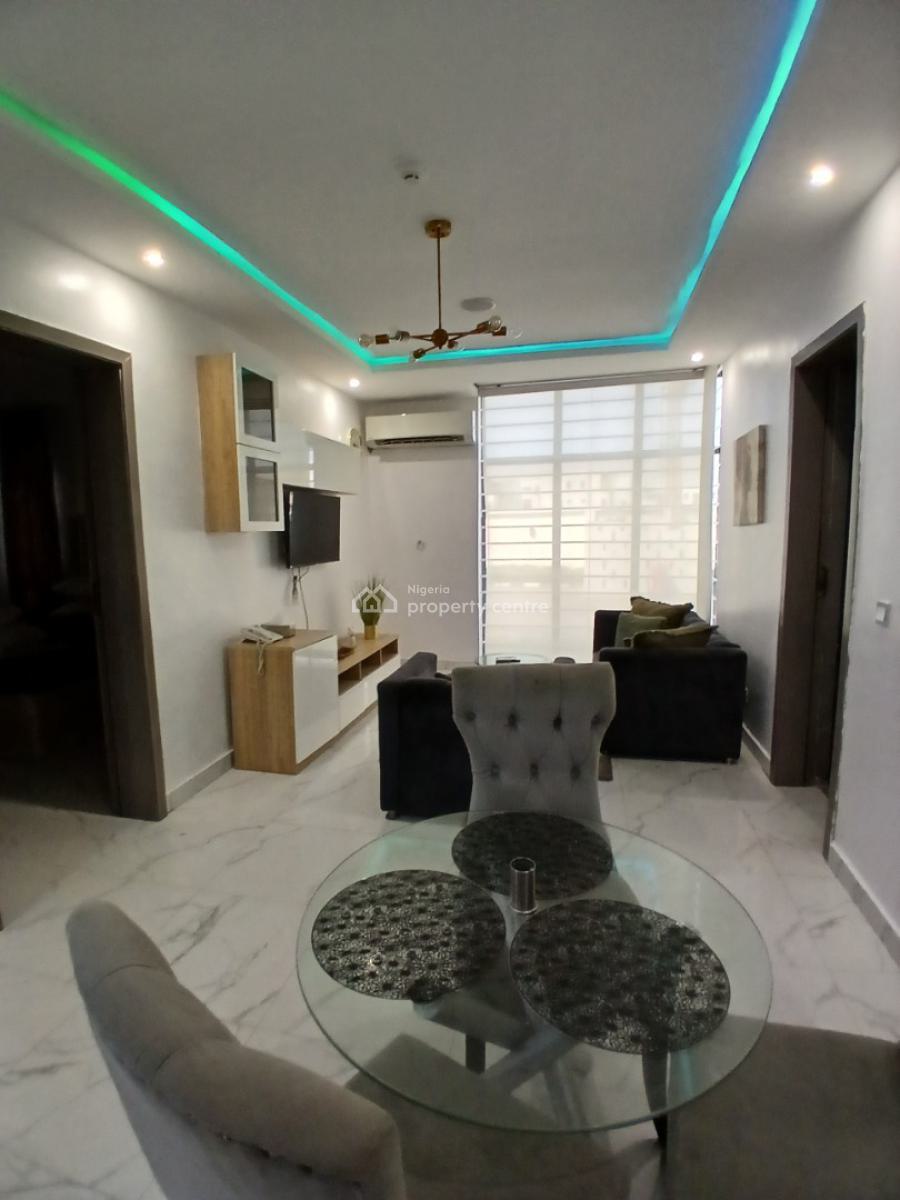 Serviced 1 Bedroom En-suite Flat. It Comes Furnished and Unfurnished W, Ikate, Lekki, Lagos, Mini Flat (room and Parlour) for Rent