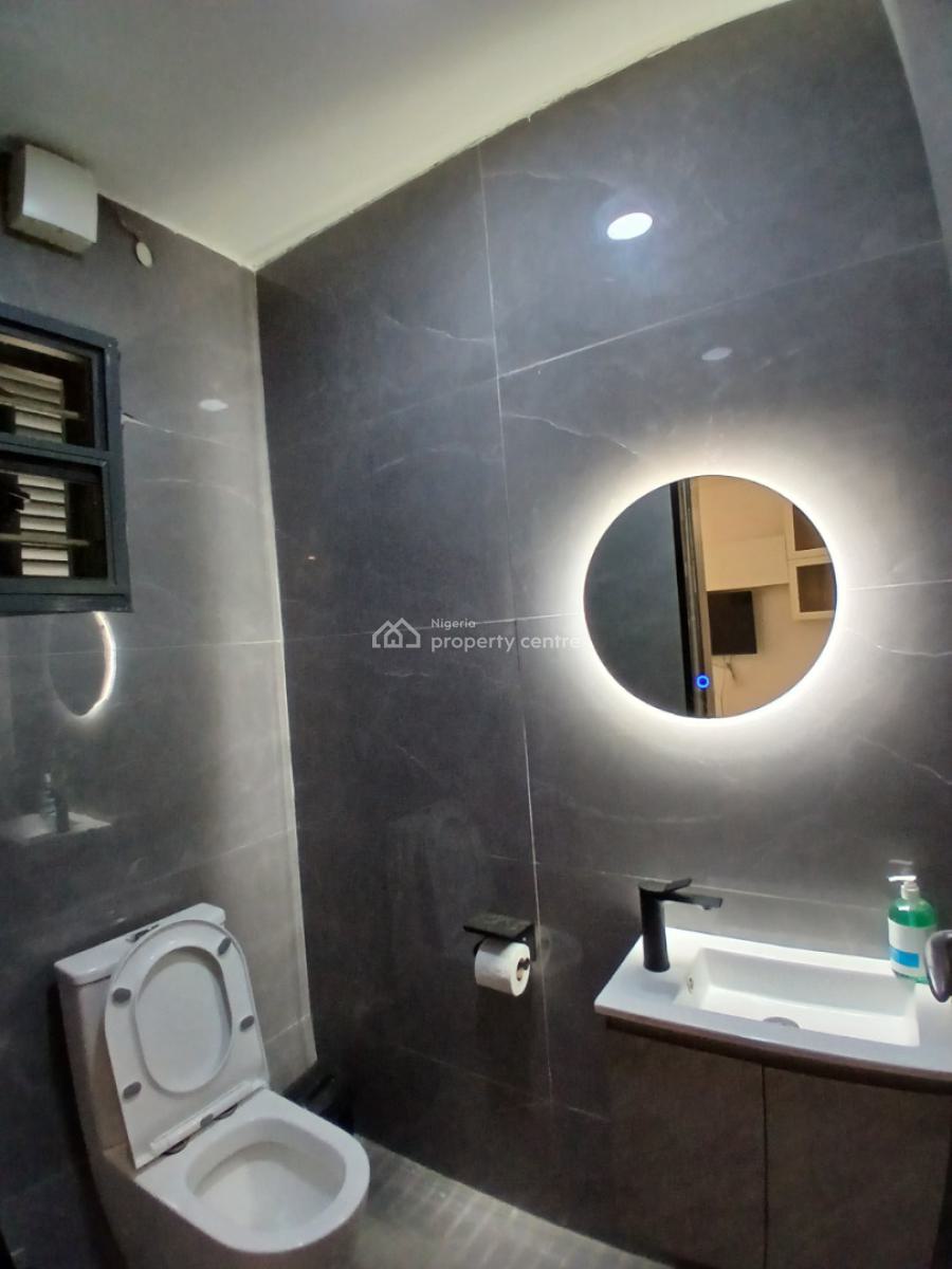 Serviced 1 Bedroom En-suite Flat. It Comes Furnished and Unfurnished W, Ikate, Lekki, Lagos, Mini Flat (room and Parlour) for Rent