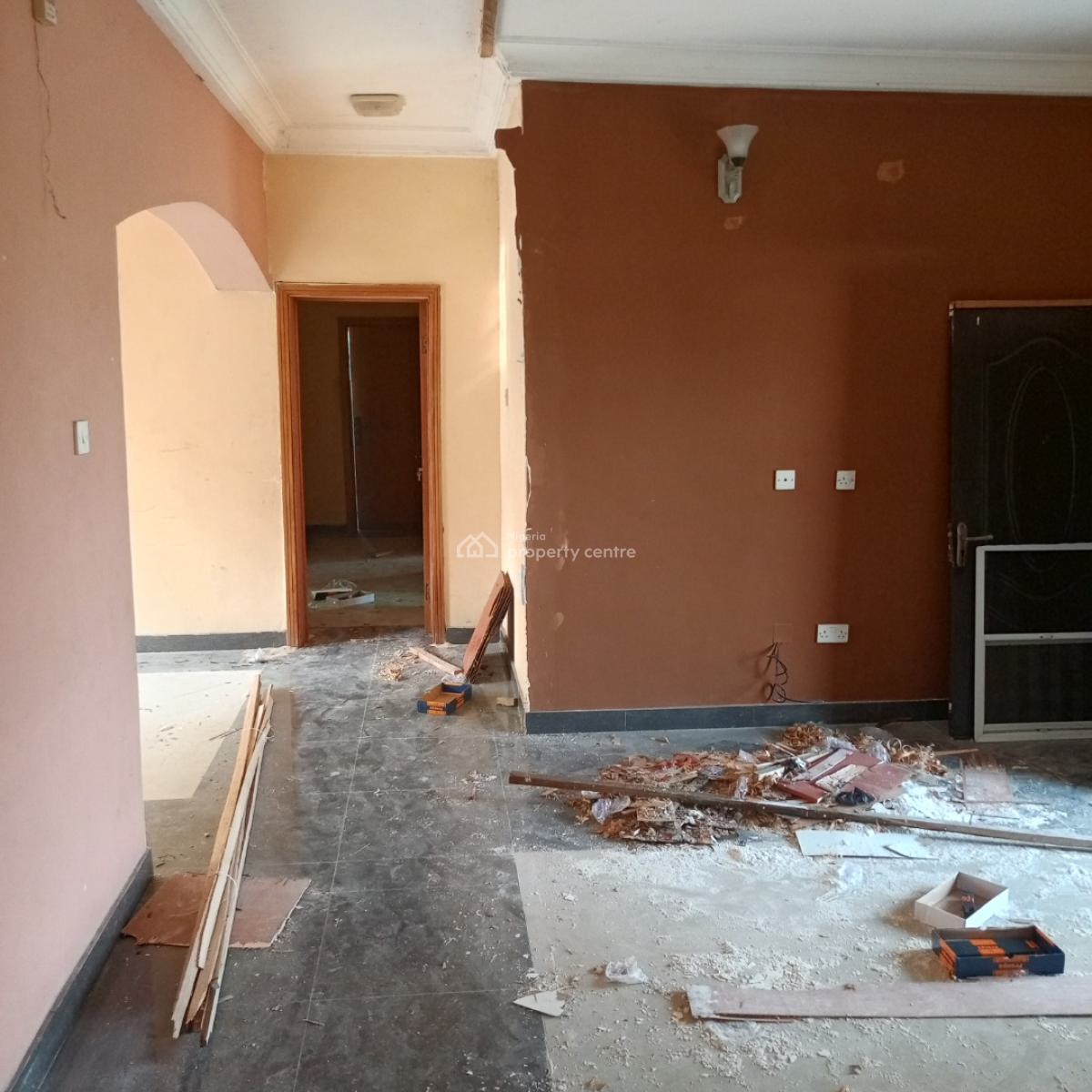 Spacious and Sharp 3bedroom Apartment, Mobil Road, Ilaje, Ajah, Lagos, Flat / Apartment for Rent