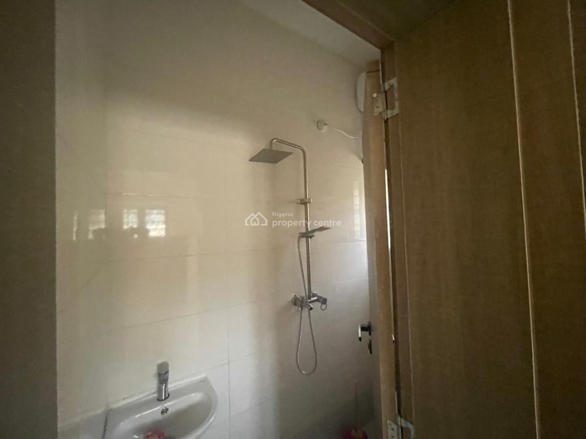 Luxury Brand New Three Bedroom Apartment, New Living Faith., Katampe (main), Katampe, Abuja, Block of Flats for Sale