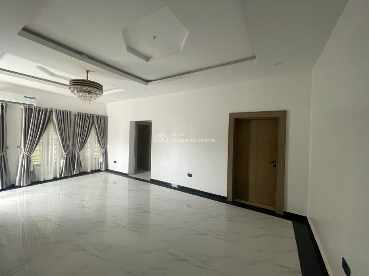 Luxury Brand New Three Bedroom Apartment, New Living Faith., Katampe (main), Katampe, Abuja, Block of Flats for Sale