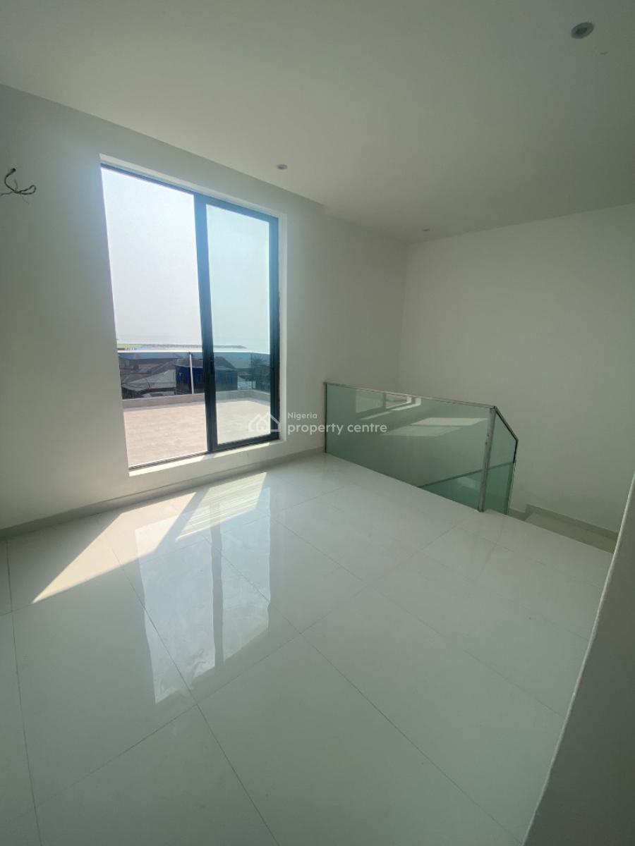 Seaview 3 Bedroom Maisonette with Bq, Atlantic View Estate, Alpha Beach Road., Igbo Efon, Lekki, Lagos, Flat / Apartment for Sale