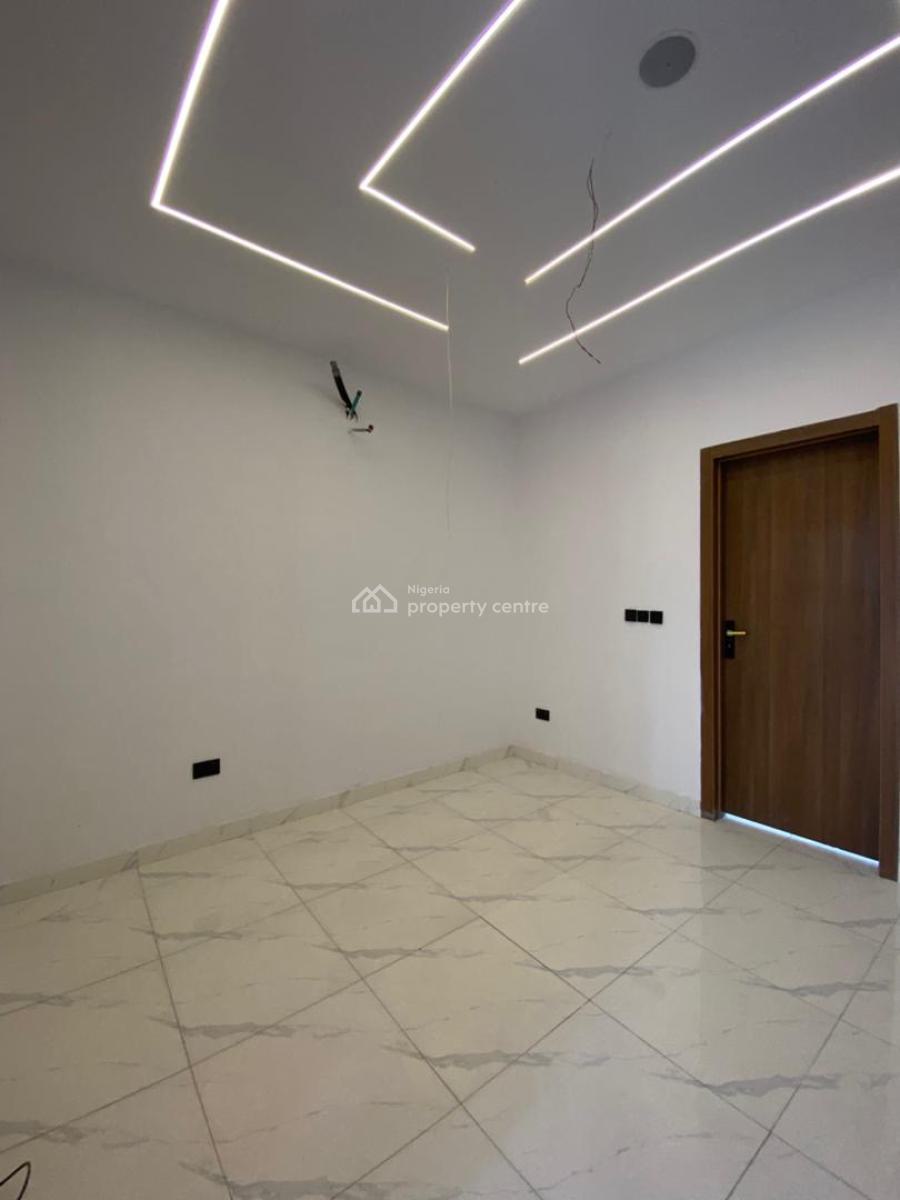 Tastefully Built 4 Bedroom Terrace with Bq, Mobil Road, Lekki Scheme 2, Lekki, Lagos, House for Sale