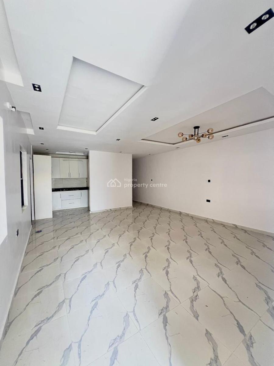 Luxurious 2-bedroom Apartment, Ologolo, Lekki, Lagos, Flat / Apartment for Rent