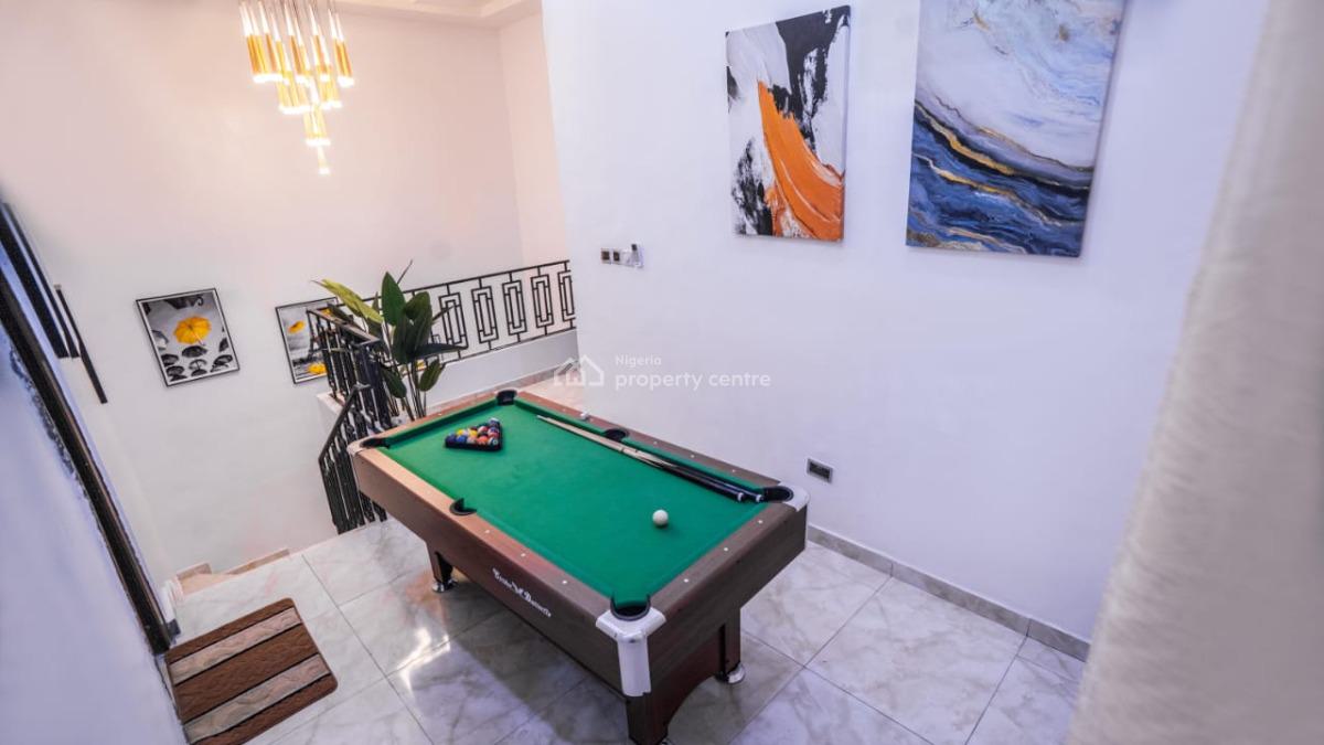 Clean and Luxury 4bedroom Detach Duplex in Chevron, Chevy View Estate, Lekki, Lagos, Semi-detached Duplex for Rent