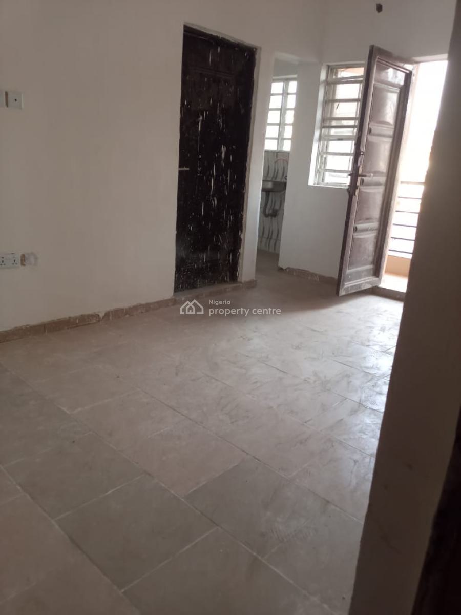 Newly Built Spacious Miniflat in a Good Environment, Palmgrove, Shomolu, Lagos, Mini Flat (room and Parlour) for Rent