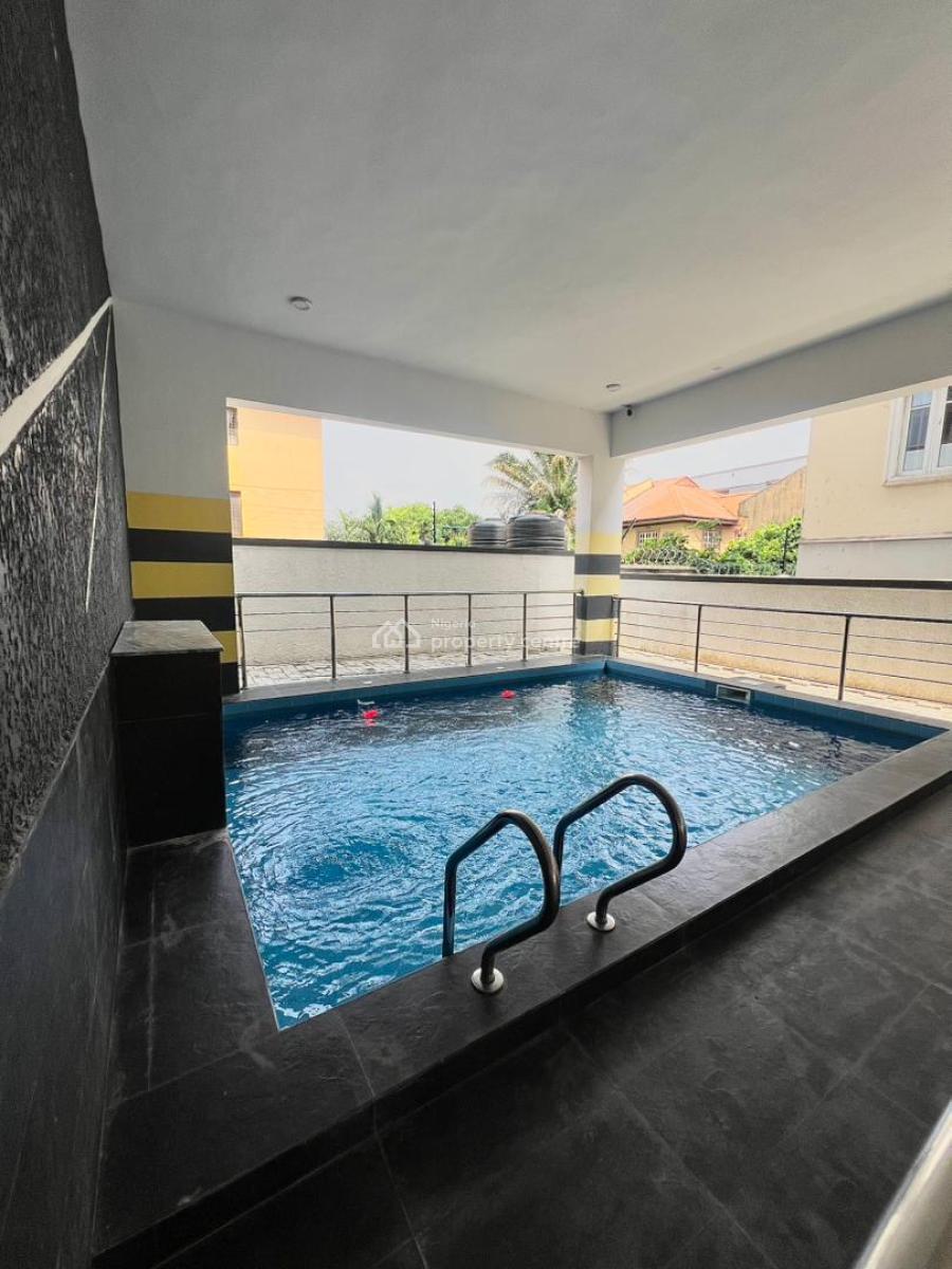 Spacious 1 Bedroom Apartment with Pool in a Secure Estate, Ologolo, Lekki, Lagos, Flat / Apartment for Sale