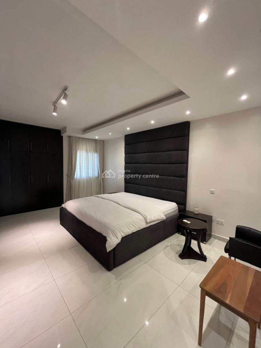 Spacious Massive Luxruy Furinsh 3bedroom Flat Apartment, Secure Estate Banana Island Ikoyi Lagos, Ikoyi, Lagos, Block of Flats for Sale