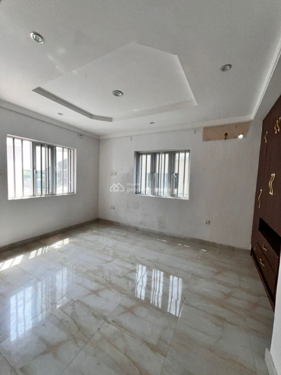 Spacious 3bdroom Apt in Ajah Off Mobil Road Road, Ialje, Off Mobil Road, Ajah Lekki Lagos, Ilaje, Ajah, Lagos, Flat / Apartment for Rent