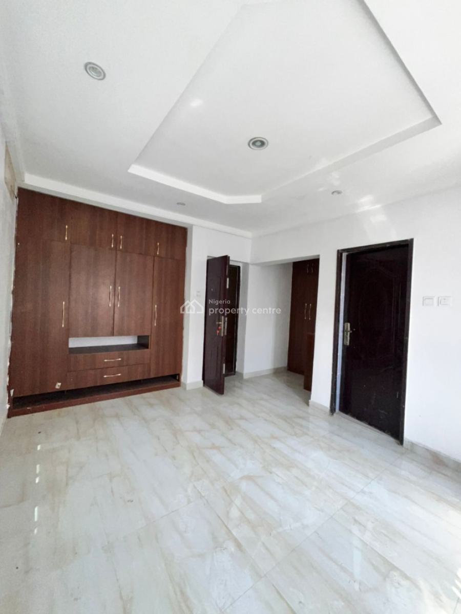 Spacious 3bdroom Apt in Ajah Off Mobil Road Road, Ialje, Off Mobil Road, Ajah Lekki Lagos, Ilaje, Ajah, Lagos, Flat / Apartment for Rent