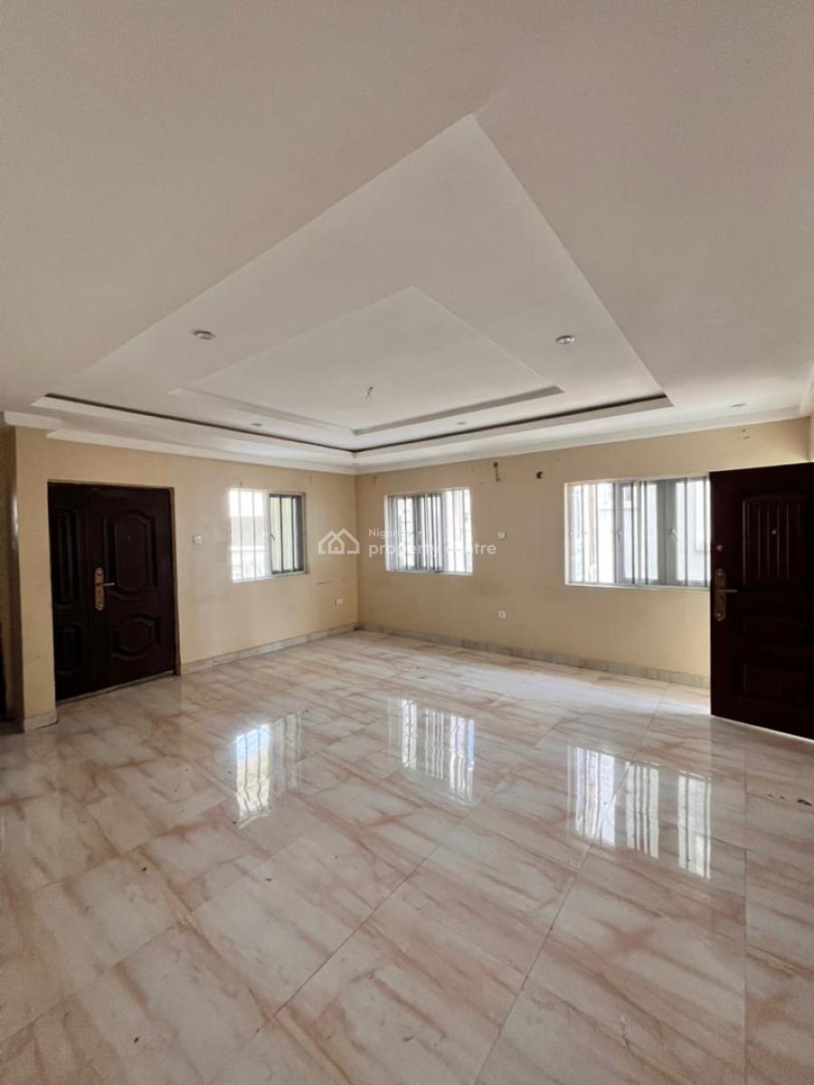 Spacious 3bdroom Apt in Ajah Off Mobil Road Road, Ialje, Off Mobil Road, Ajah Lekki Lagos, Ilaje, Ajah, Lagos, Flat / Apartment for Rent