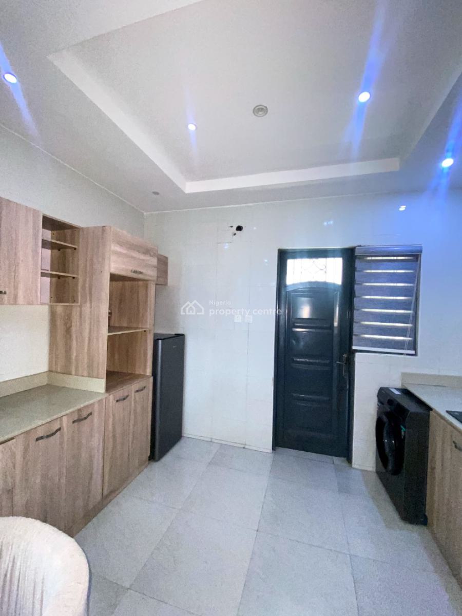 Lovely 2 Bedroom Apartment in a Secure Estate, Ikate, Lekki, Lagos, Flat / Apartment for Rent