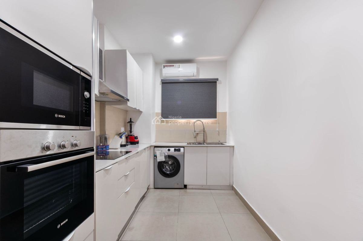 Luxurious 2 Bedroom Apartment with Gym, Ps5, Housekeeping, Swimming Po, Admiralty Road, Lekki Phase 1, Lekki, Lagos, Flat / Apartment Short Let