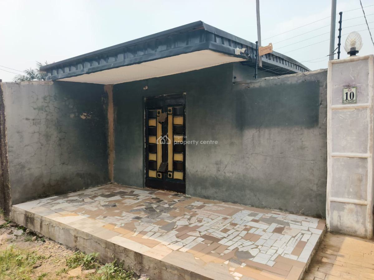 Relatively Newly Built 3 Bedroom Detached Bungalow with Bq & Shops, Ikorodu, Lagos, Detached Bungalow for Sale
