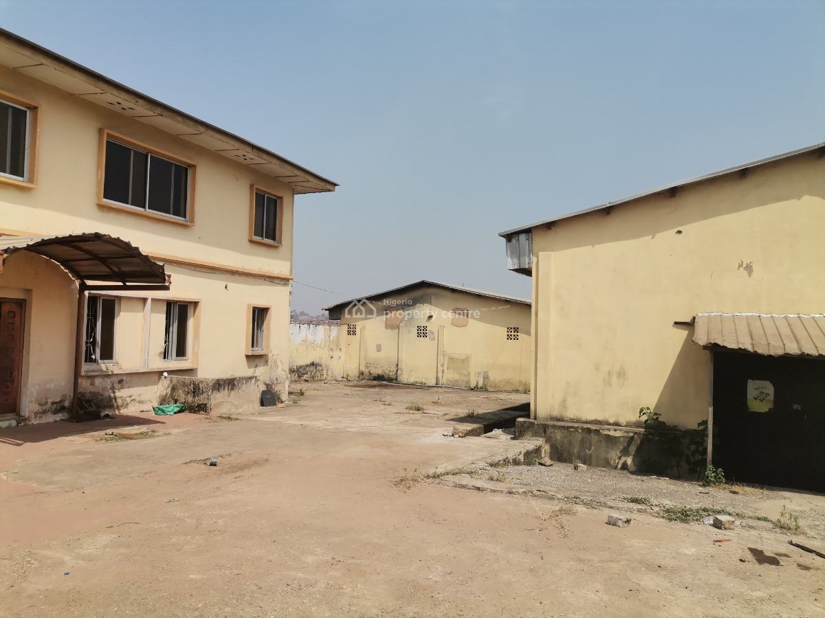 Spacious and Sound Warehouse of 300+sqm with Requisite Facilities, Oke Ado, Ibadan, Oyo, Warehouse for Rent