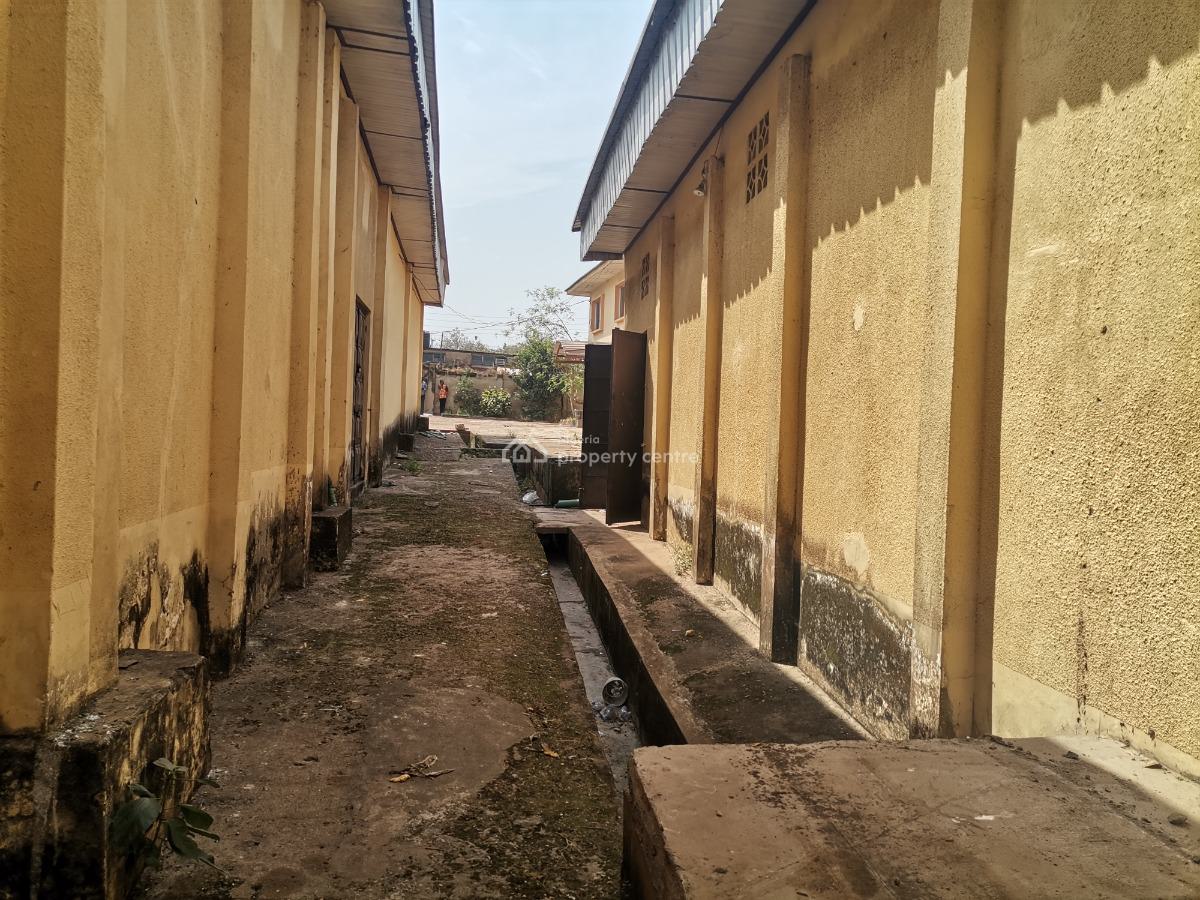 Spacious and Sound Warehouse of 300+sqm with Requisite Facilities, Oke Ado, Ibadan, Oyo, Warehouse for Rent
