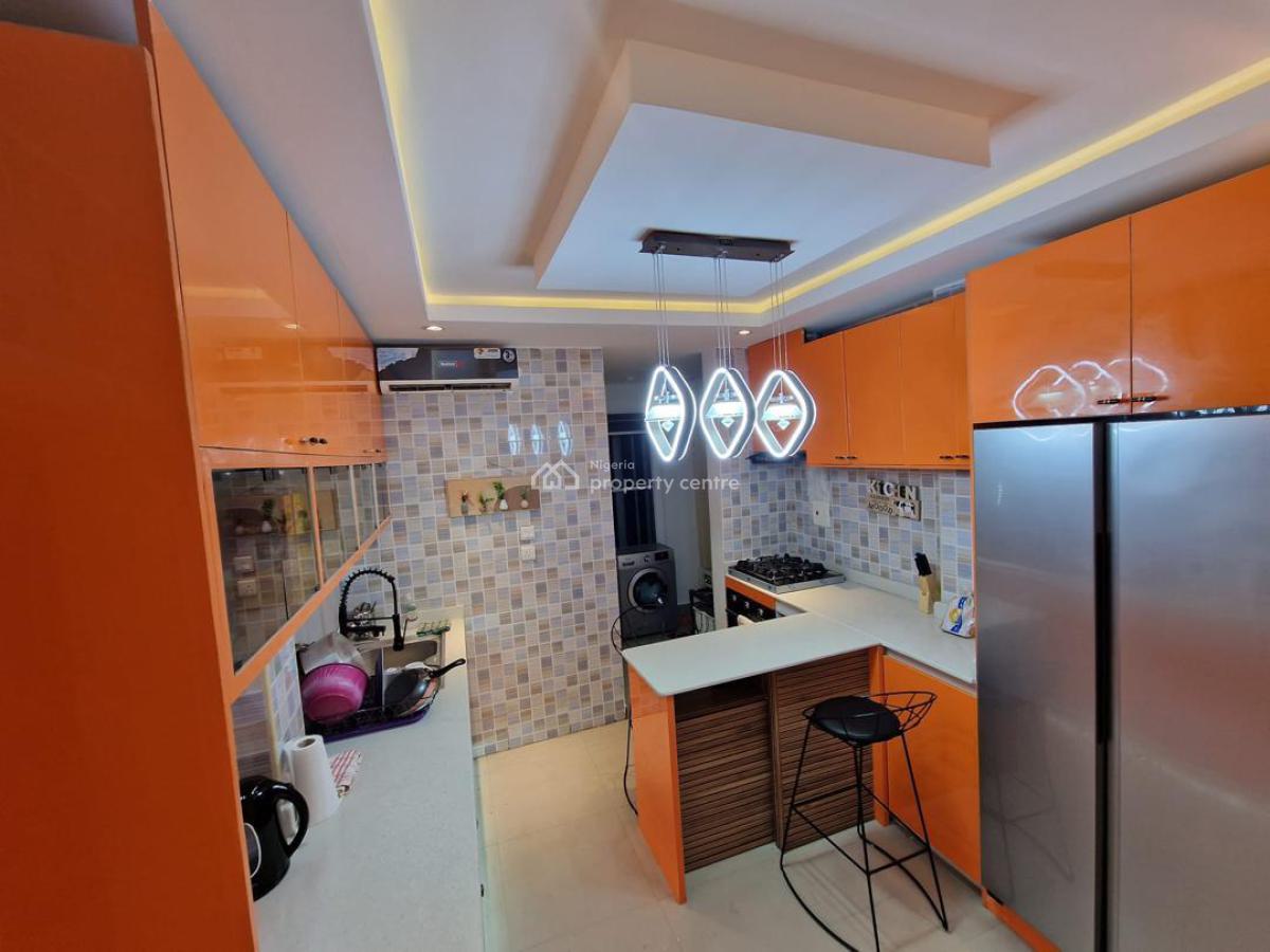 Cozy 3 Bedrooms Apartment, Mende, Maryland, Lagos, Flat / Apartment Short Let