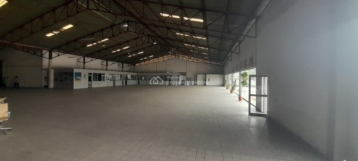 2,500 Square Meters Warehouse Available, Oshodi Apapa Expressway, Apapa, Lagos, Warehouse for Rent
