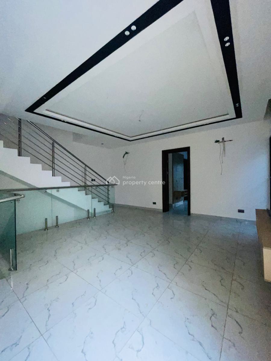 Spacious 4 Bedroom Duplex with Bq, Ologolo, Lekki, Lagos, Terraced Duplex for Rent