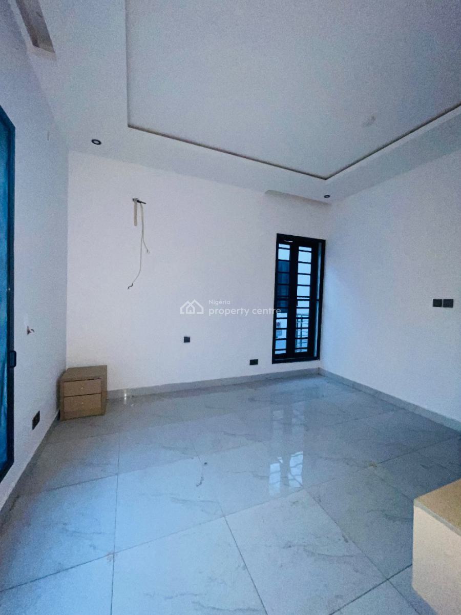 Spacious 4 Bedroom Duplex with Bq, Ologolo, Lekki, Lagos, Terraced Duplex for Rent