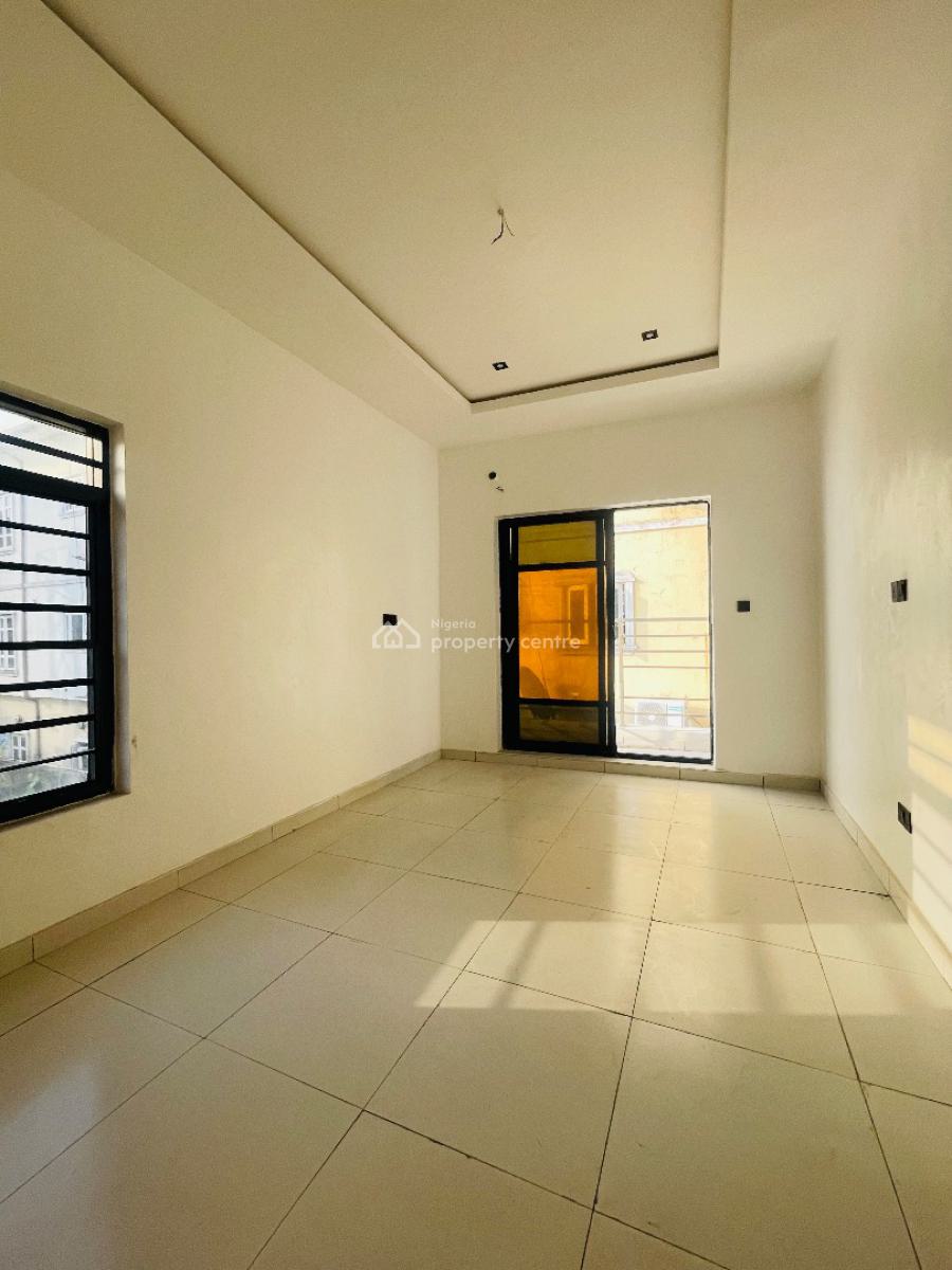 Luxury 2 Bedroom Apartment with Pool, Gym and Elevator, Ologolo Road, Ologolo, Lekki, Lagos, Flat / Apartment for Sale