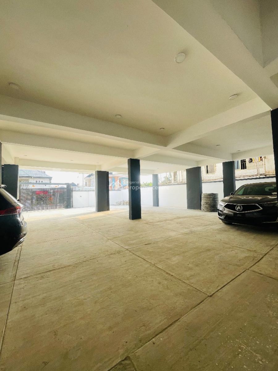 Luxury 2 Bedroom Apartment with Pool, Gym and Elevator, Ologolo Road, Ologolo, Lekki, Lagos, Flat / Apartment for Sale