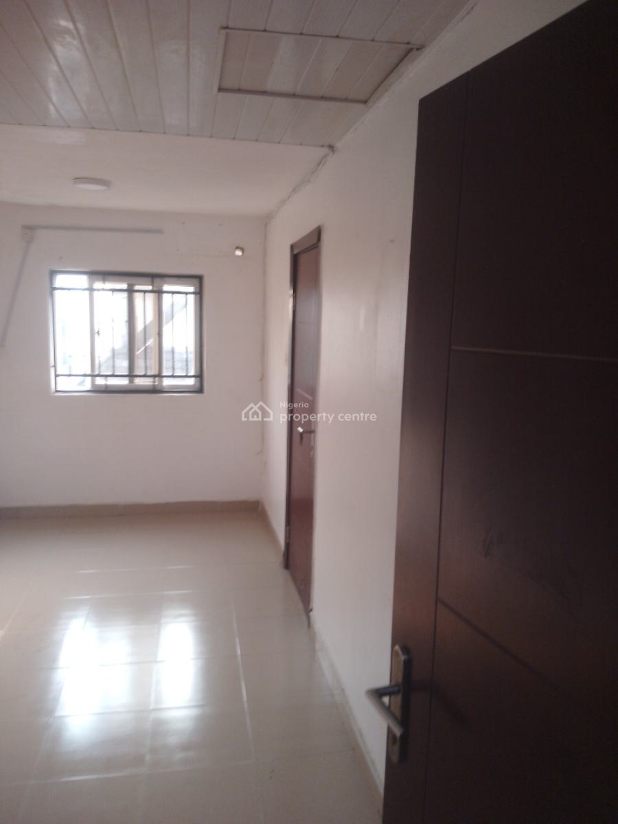 Four Bedroom Duplex, Diamond Estate Phase 1 Monastery Road Beside Shoprite, Sangotedo, Ajah, Lagos, Detached Duplex for Rent
