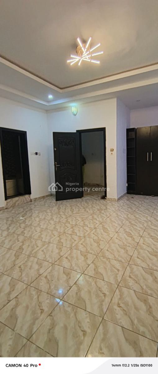Mini Flat, Beach View Estate, Lekki, Lagos, Mini Flat (room and Parlour) for Rent
