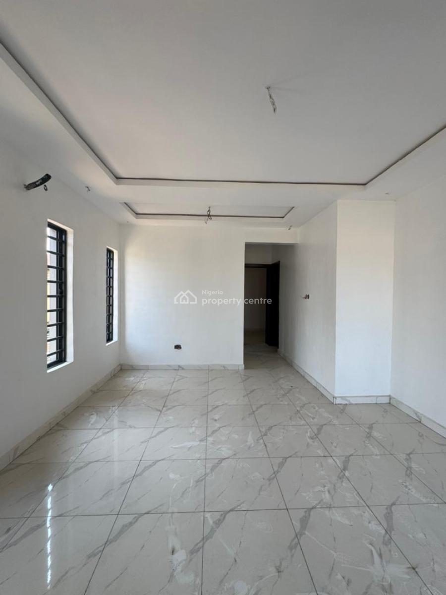 Excellently Built 2 Bedroom Apartment in a Secured Area, Gbagada, Lagos, Flat / Apartment for Sale
