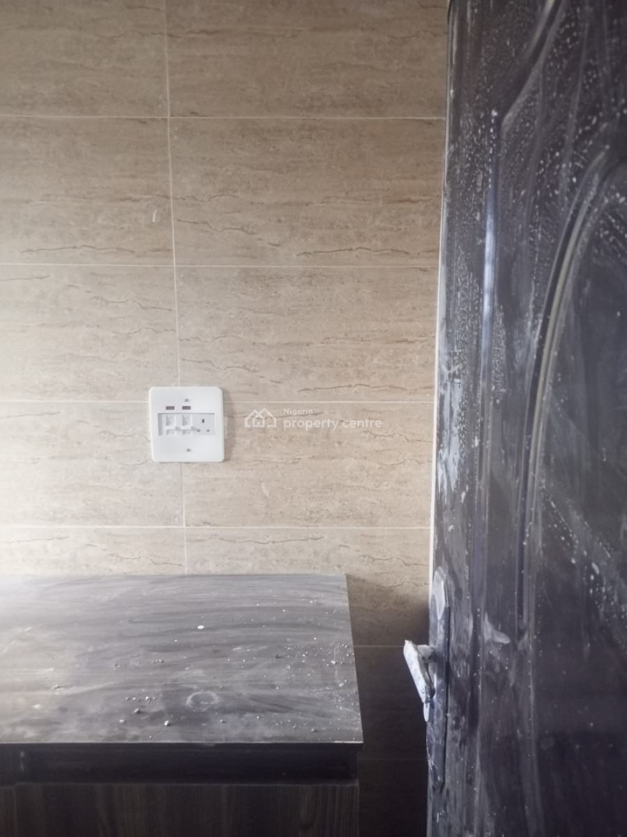 Mini Flat Available, 23alashela Road Off Ashela Estate, Ogombo, Ajah, Lagos, Mini Flat (room and Parlour) for Rent