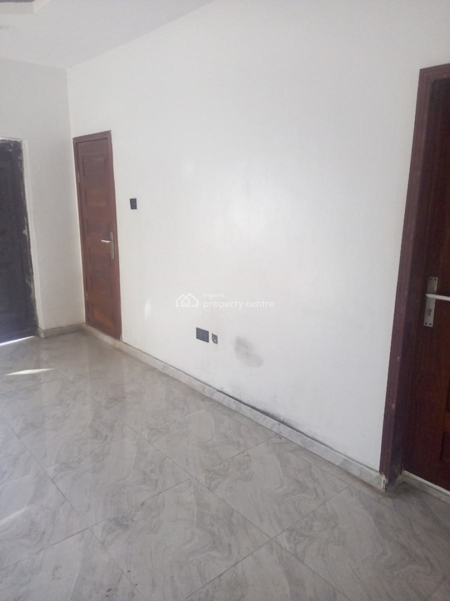 2 Bedroom Flat, 23 Alashela Road Off Ashela Estate, Ogombo, Ajah, Lagos, Flat / Apartment for Rent