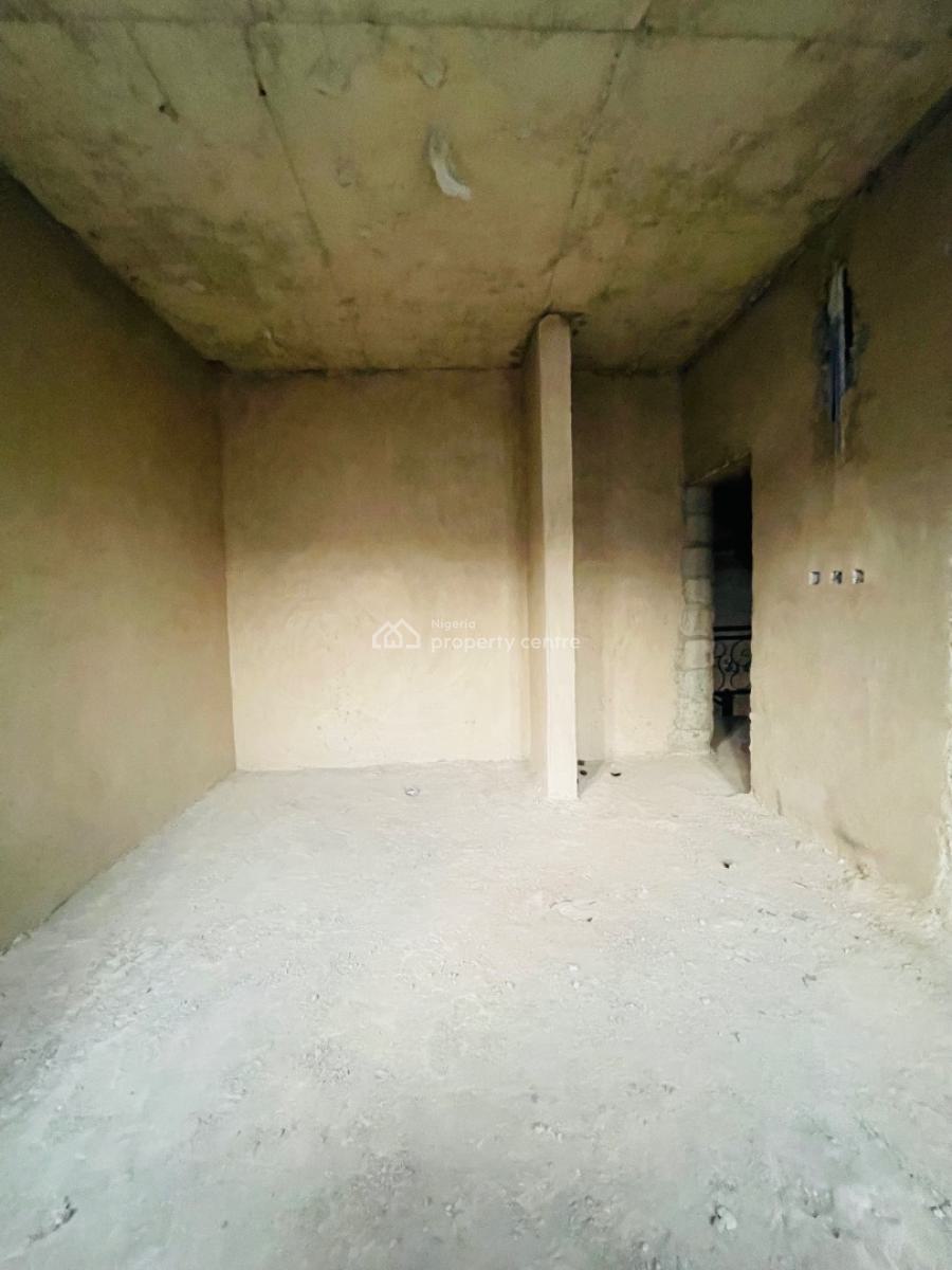 Top Quality 4 Bedroom Terrace Duplex with Study in a Secured Estate, Gbagada, Lagos, Terraced Duplex for Sale