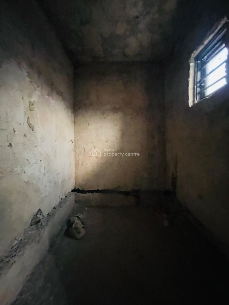 Top Quality 4 Bedroom Terrace Duplex with Study in a Secured Estate, Gbagada, Lagos, Terraced Duplex for Sale