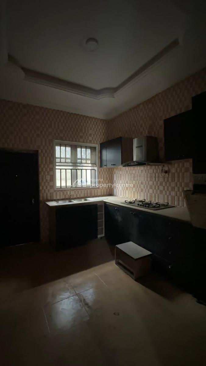 Distress Bedroom Semi Detached Duplex, Ikota, Lekki, Lagos, House for Sale