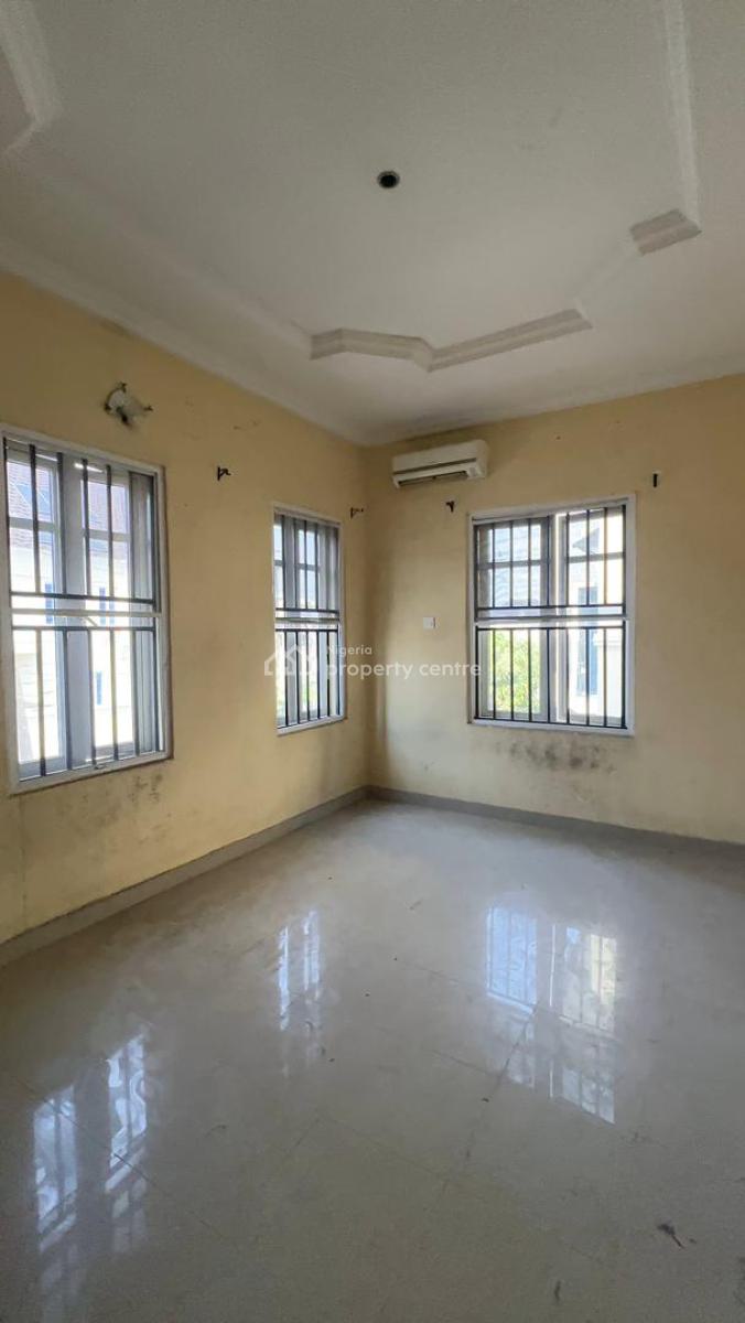 Distress Bedroom Semi Detached Duplex, Ikota, Lekki, Lagos, House for Sale