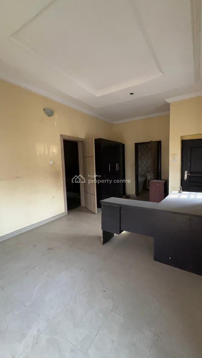 Distress Bedroom Semi Detached Duplex, Ikota, Lekki, Lagos, House for Sale