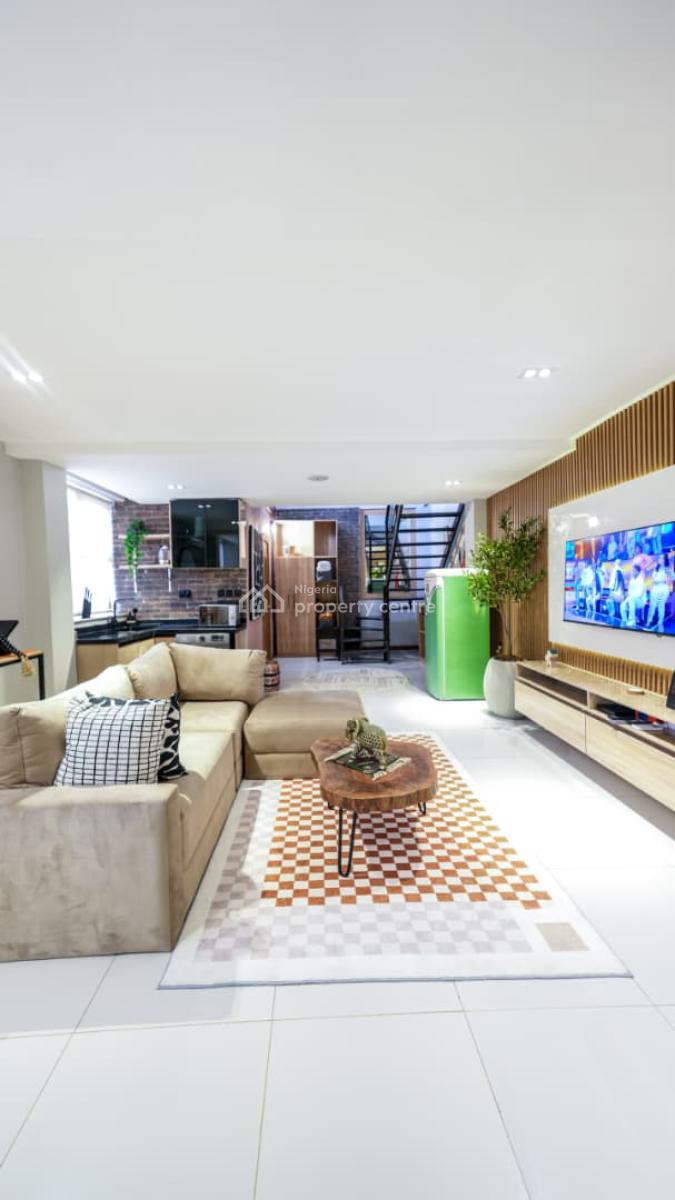 Beautifully Furnished Luxury 1 Bedroom Loft Apartment, Lekki Phase 1, Lekki, Lagos, Flat / Apartment for Rent