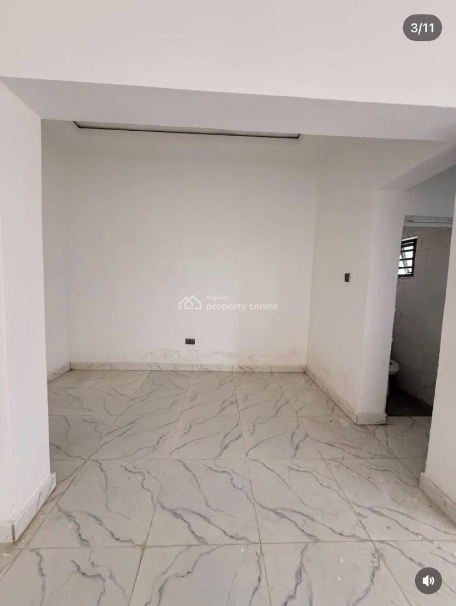 Brand New 3 Bedroom Flat in at Distress Price, Gilmore, Jahi, Abuja, Flat / Apartment for Sale