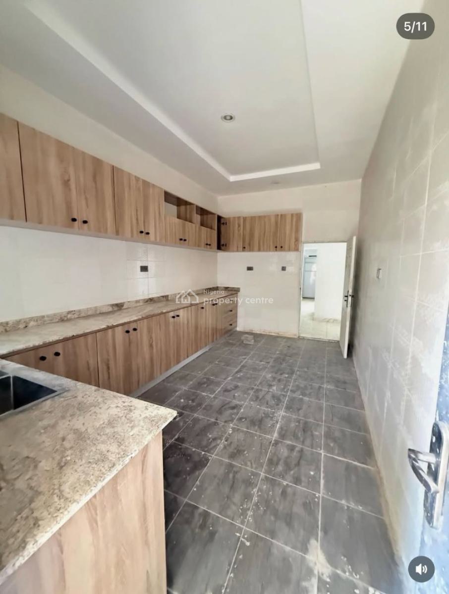 Brand New 3 Bedroom Flat in at Distress Price, Gilmore, Jahi, Abuja, Flat / Apartment for Sale