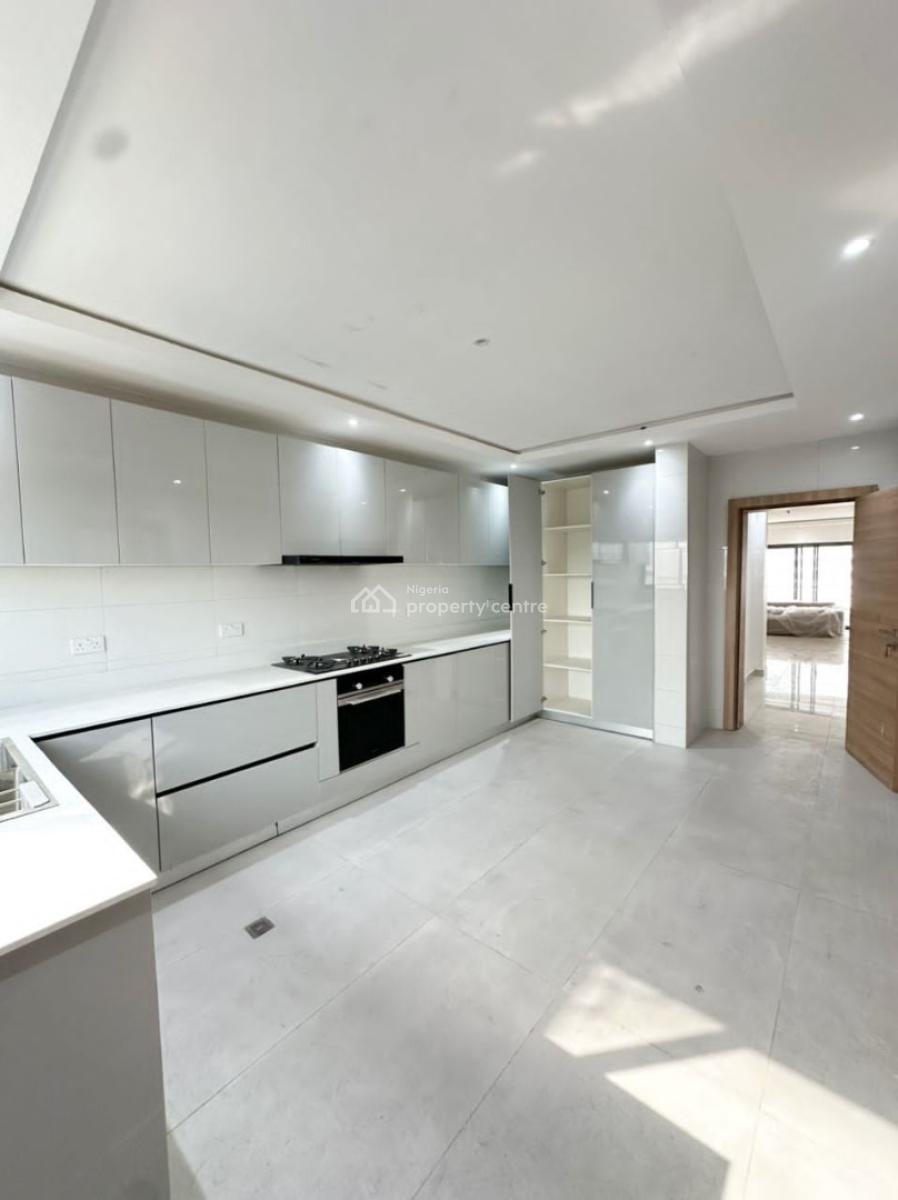 Distress 3 Bedroom Apartment with Bq, Ikoyi, Lagos, Flat / Apartment for Sale