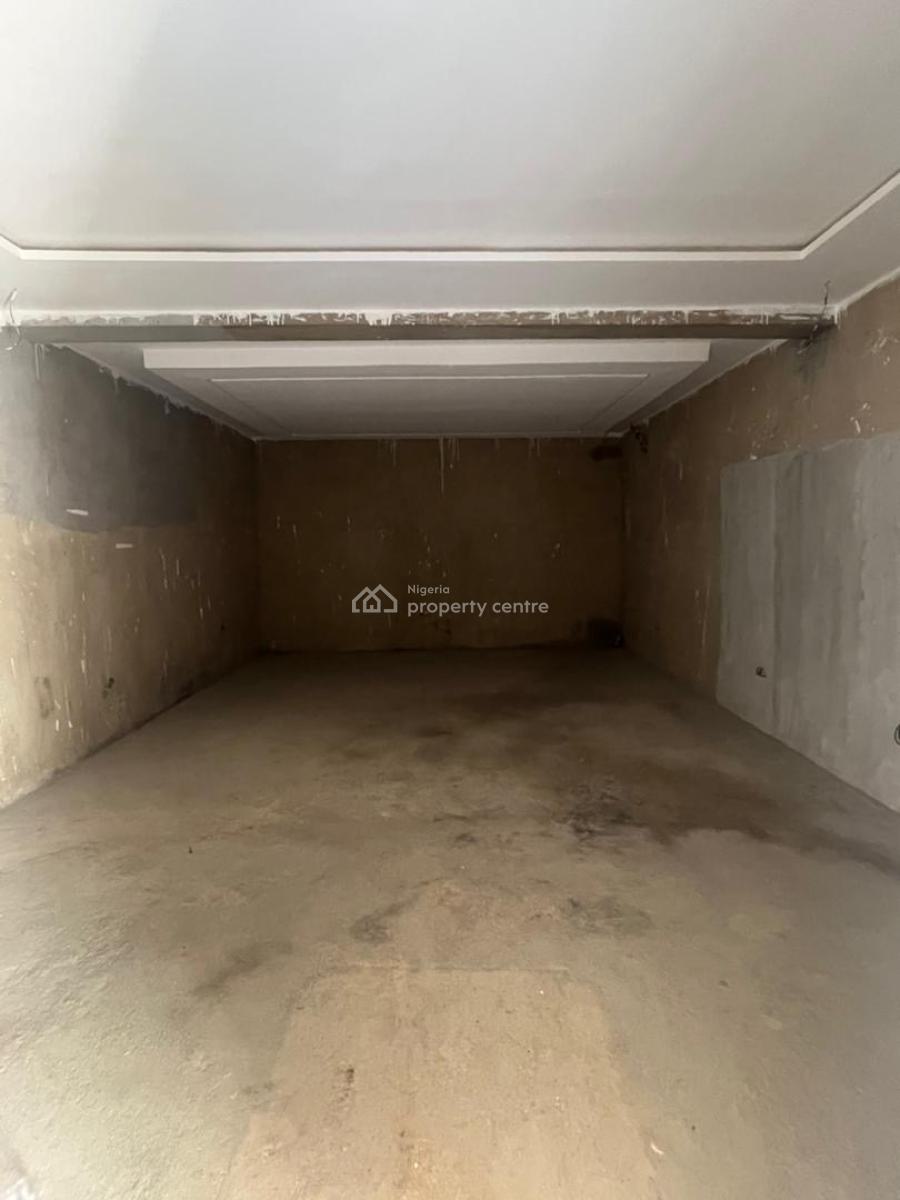 This Beautifully Designed 5-bedrooms Detached Duplex Sitting on 400sqm, Omole Phase 1, Ikeja, Lagos, Detached Duplex for Sale