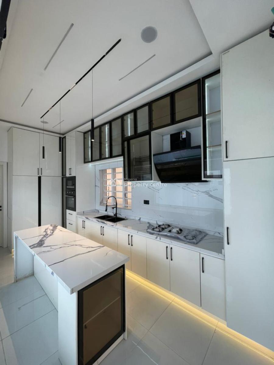 Luxurious 5 Bedroom Detached Duplex with a Bq in a Secure Area, Ologolo, Lekki, Lagos, Detached Duplex for Sale