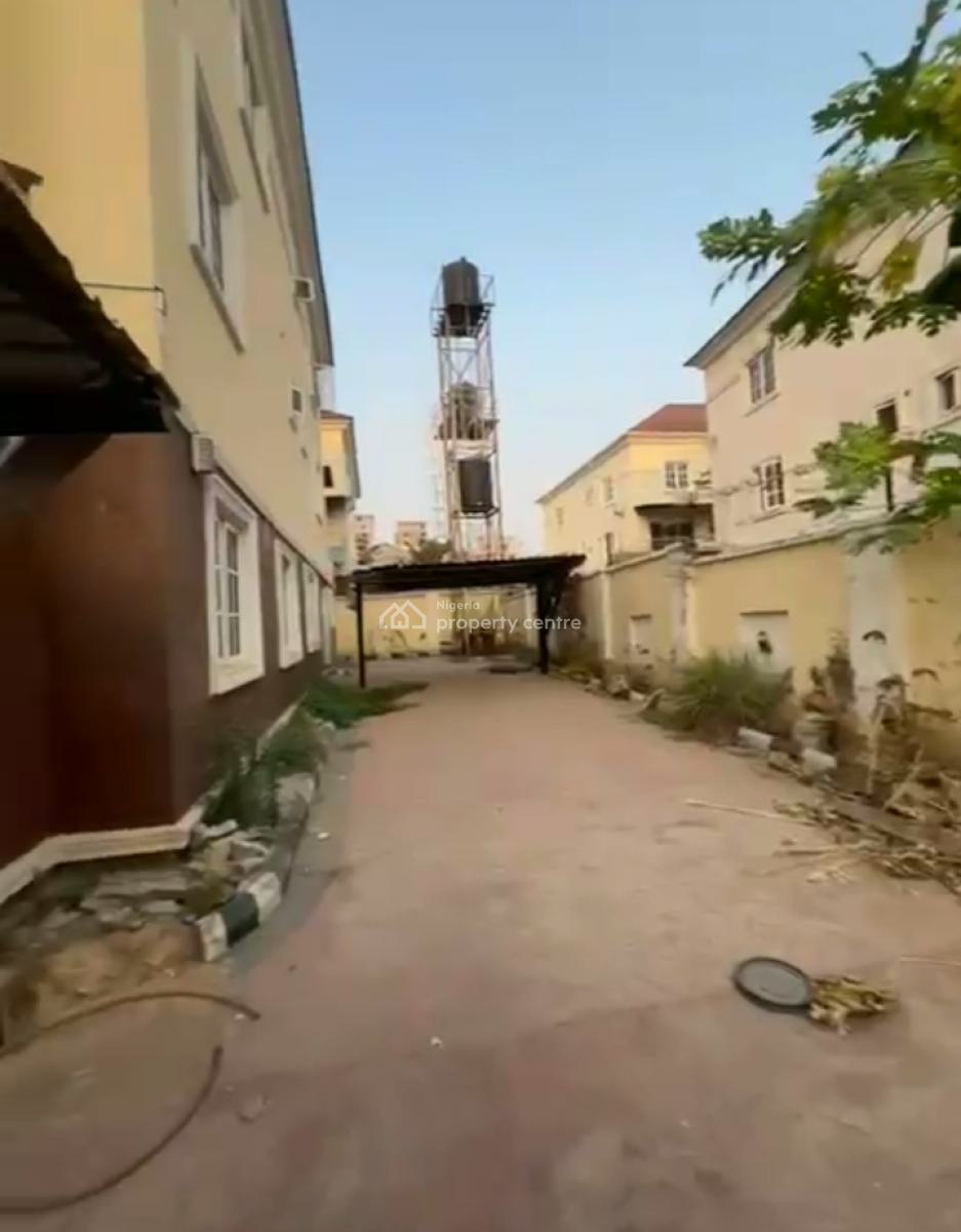 Premium 5-bedroom Semi-detached, Guzape District, Abuja, Semi-detached Duplex for Rent