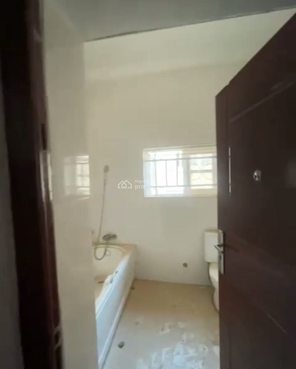 Premium 5-bedroom Semi-detached, Guzape District, Abuja, Semi-detached Duplex for Rent