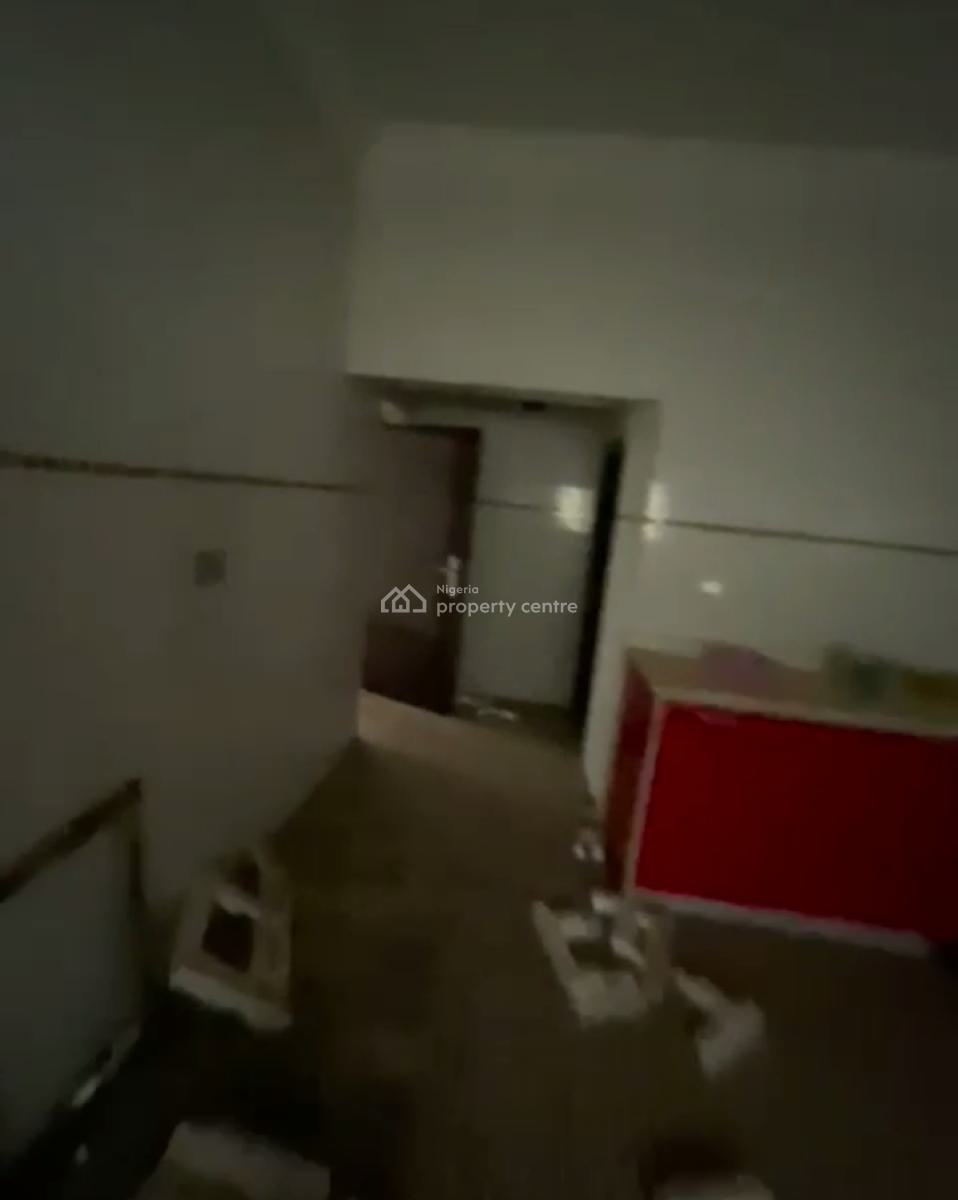 Premium 5-bedroom Semi-detached, Guzape District, Abuja, Semi-detached Duplex for Rent