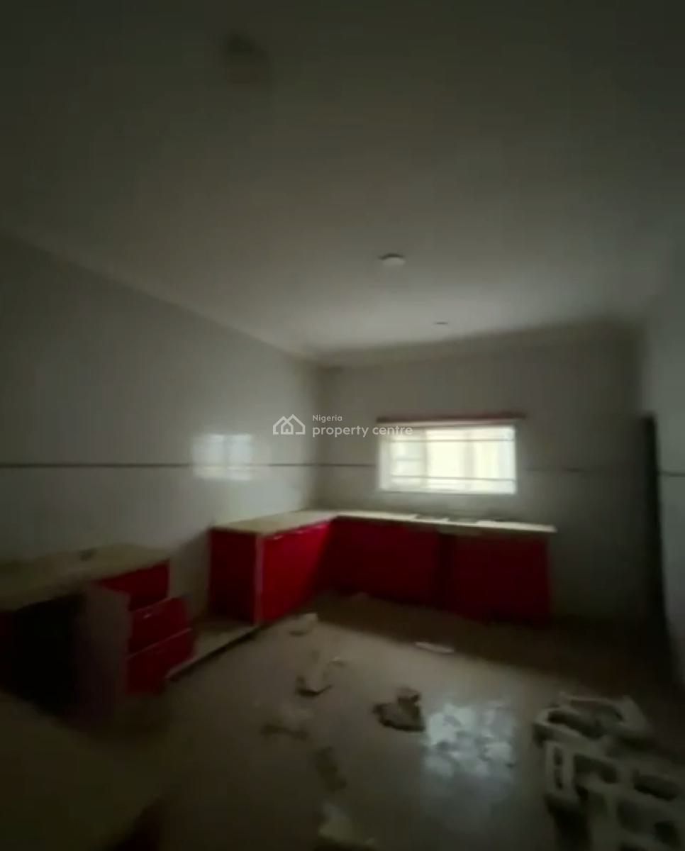 Premium 5-bedroom Semi-detached, Guzape District, Abuja, Semi-detached Duplex for Rent