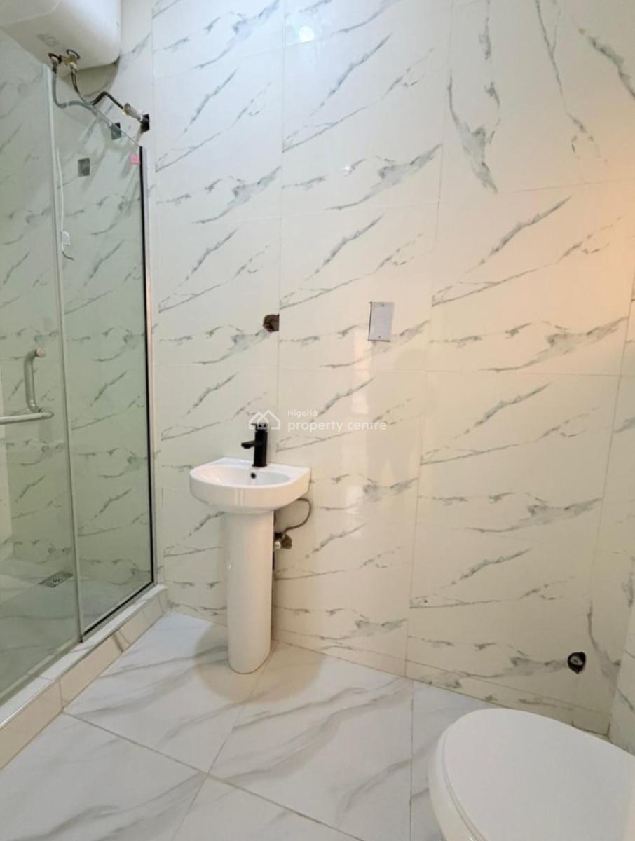 Newly Built and Self-serviced 4 Bedroom En-suite Semi-detached Duplex, Lekki Phase 1, Lekki, Lagos, Semi-detached Duplex for Rent