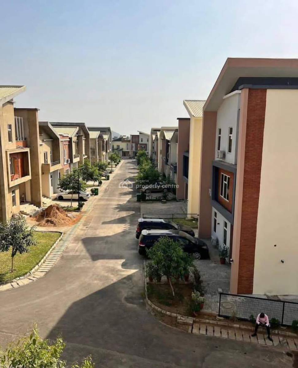 Newly Built, Tastefully Finished 5 Bedroom Terrace Duplex with Bq, Dawaki, Gwarinpa, Abuja, Terraced Duplex for Rent